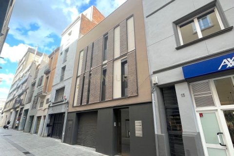 Ladengeschäft in Sabadell, Barcelona, Spanien 1 Schlafzimmer, 90 m2 Nr. 186474