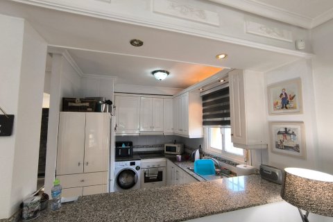 Villa for sale in Guardamar del Segura, Alicante, Spain 3 bedrooms, 98 sq.m. No. 161710 - photo 14