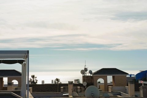 Lägenhet till salu i Alicante, Spanien 2 sovrum, 70 kvm. Nr. 161712 - foto 3