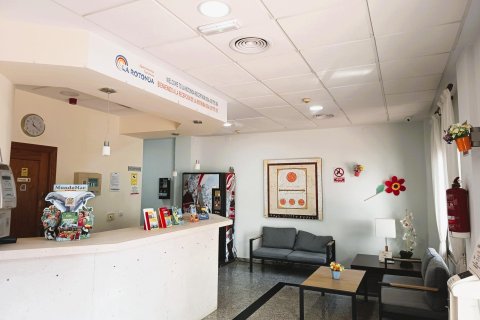 Lägenhet till salu i Alicante, Spanien 2 sovrum, 70 kvm. Nr. 161712 - foto 28