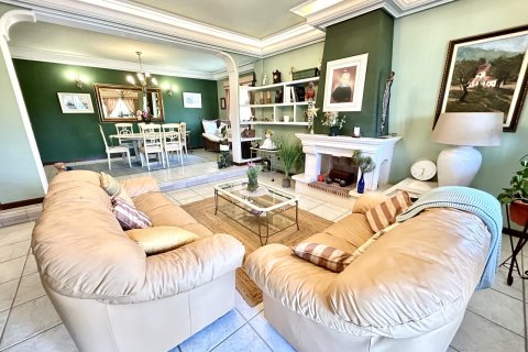 Villa till salu i La Mata, Alicante, Spanien 6 sovrum, 440 kvm. Nr. 161709 - foto 9