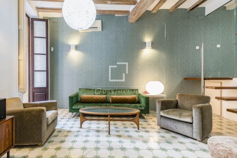 Apartamento en venta en Barcelona, España 2 dormitorios, 73 m2 No. 164339 - foto 2