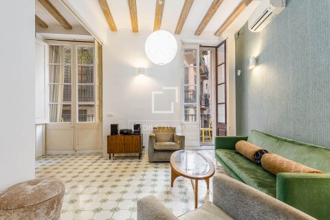 Apartamento en venta en Barcelona, España 2 dormitorios, 73 m2 No. 164339 - foto 4