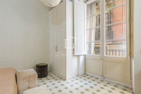Apartamento en venta en Barcelona, España 2 dormitorios, 73 m2 No. 164339 - foto 15