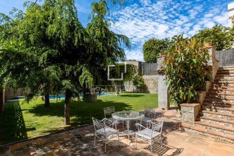 Villa à vendre à El Masnou, Barcelona, Espagne, 7 chambres, 446 m2 No. 164342 - photo 4