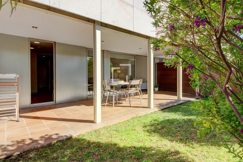 Apartment for sale in Sant Just Desvern, Barcelona, Spain 3 bedrooms, 133 sq.m. No. 164343 - photo 10