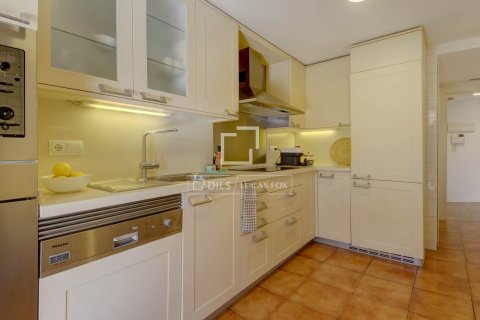 Apartment for sale in Sant Just Desvern, Barcelona, Spain 3 bedrooms, 133 sq.m. No. 164343 - photo 13