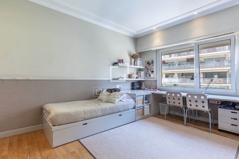 Huoneisto myytävänä Barcelona, Espanja, 6 makuuhuonetta, 479 m2 No. 164340 - kuva 28