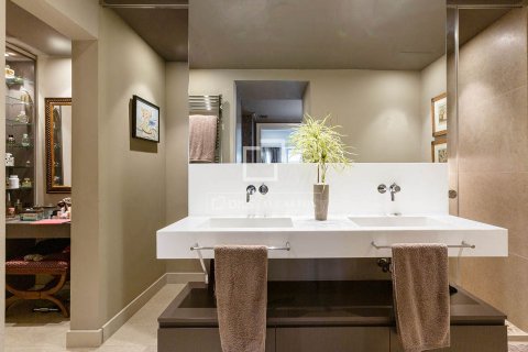 Huoneisto myytävänä Barcelona, Espanja, 6 makuuhuonetta, 479 m2 No. 164340 - kuva 23