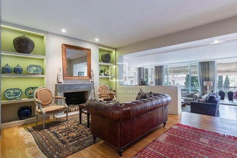 Huoneisto myytävänä Barcelona, Espanja, 6 makuuhuonetta, 479 m2 No. 164340 - kuva 7