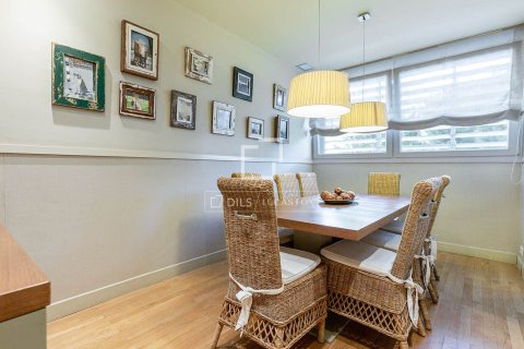 Huoneisto myytävänä Barcelona, Espanja, 6 makuuhuonetta, 479 m2 No. 164340 - kuva 14