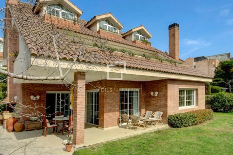 Huvila Sant Just Desvern, Barcelona, Espanja 6 makuuhuonetta, 545 m2 No. 164338