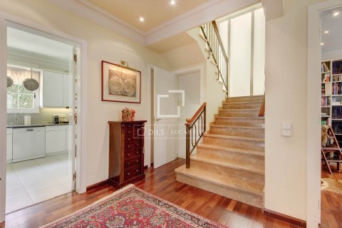Huvila myytävänä Sant Just Desvern, Barcelona, Espanja, 6 makuuhuonetta, 545 m2 No. 164338 - kuva 17