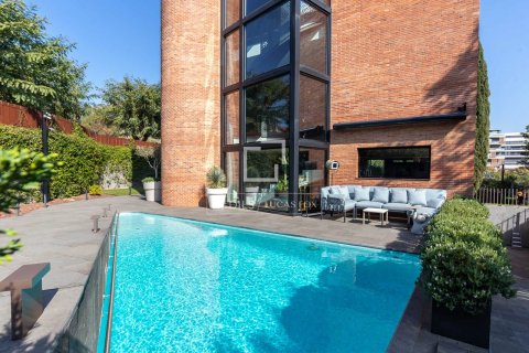 Villa à vendre à Esplugues de Llobregat, Barcelona, Espagne, 4 chambres, 665 m2 No. 164341 - photo 7