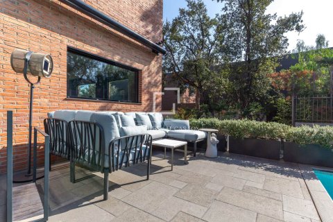 Villa à vendre à Esplugues de Llobregat, Barcelona, Espagne, 4 chambres, 665 m2 No. 164341 - photo 28