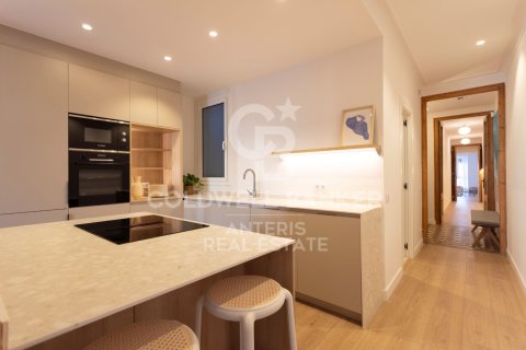 Huoneisto myytävänä Barcelona, Espanja, 3 makuuhuonetta, 117 m2 No. 156979 - kuva 10