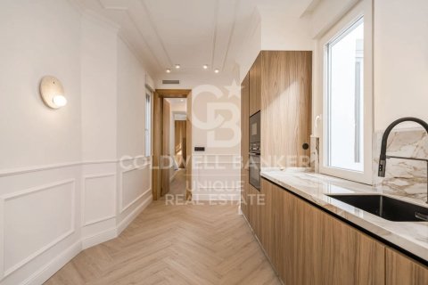 Attico in vendita a Madrid, Spagna 2 camere da letto, 120 mq. N° 156976 - foto 19