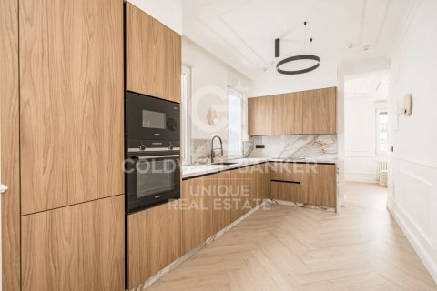 Attico in vendita a Madrid, Spagna 2 camere da letto, 120 mq. N° 156976 - foto 18