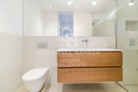 Продажа пентхауса в Барселона, Испания 2 спальни, 90м2 №156977 - фото 15