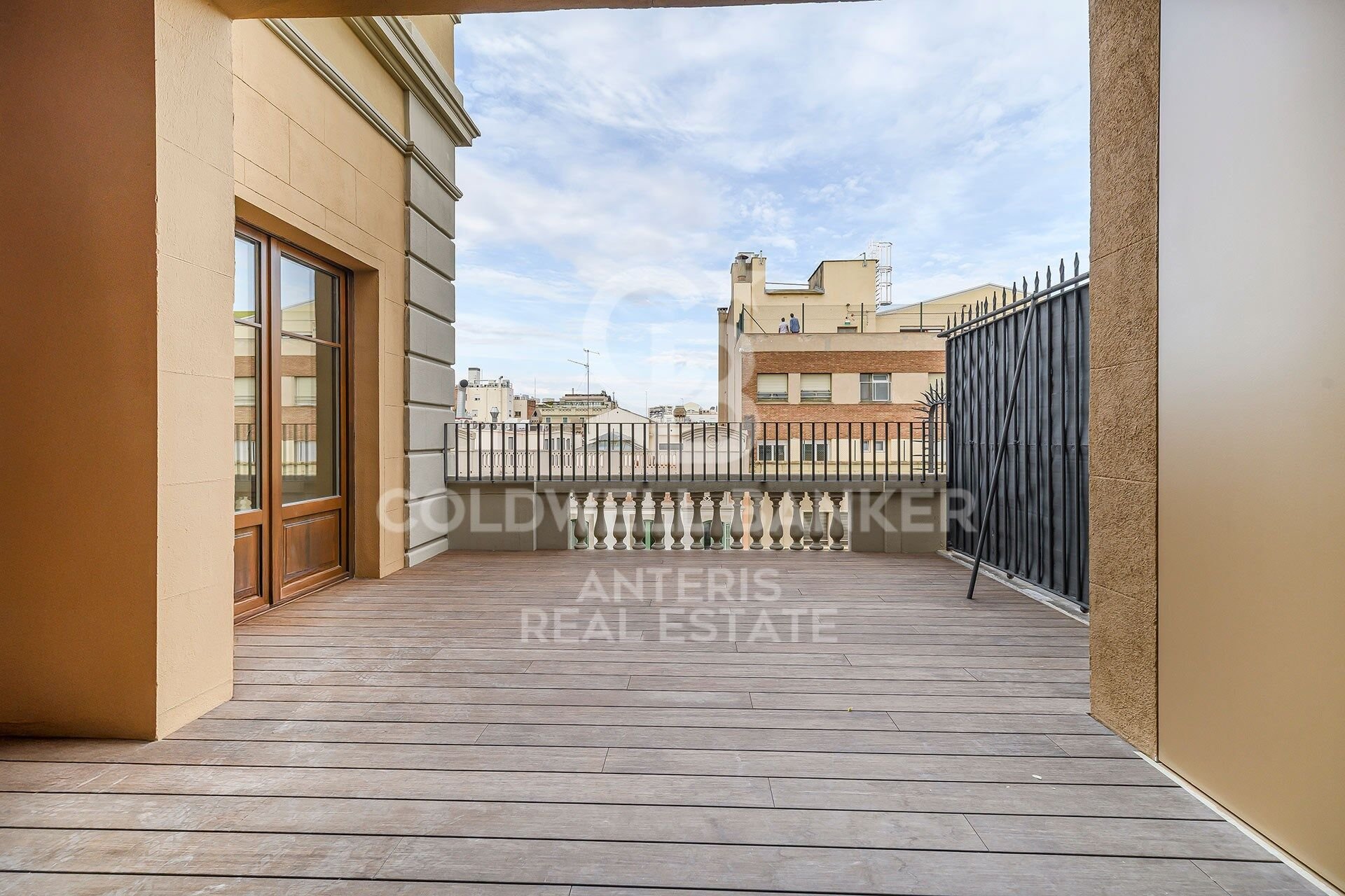 Penthouse in Barcelona, Spain 2 bedrooms, 90 sq.m. No. 156977