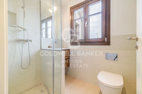 Продажа пентхауса в Барселона, Испания 2 спальни, 90м2 №156977 - фото 18