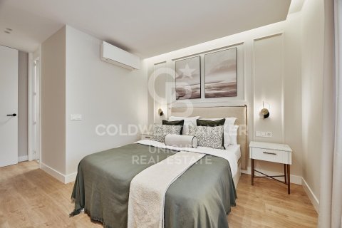 Lägenhet till salu i Madrid, Spanien 3 sovrum, 152 kvm. Nr. 156978 - foto 17