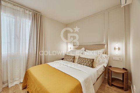 Lägenhet till salu i Madrid, Spanien 3 sovrum, 152 kvm. Nr. 156978 - foto 20