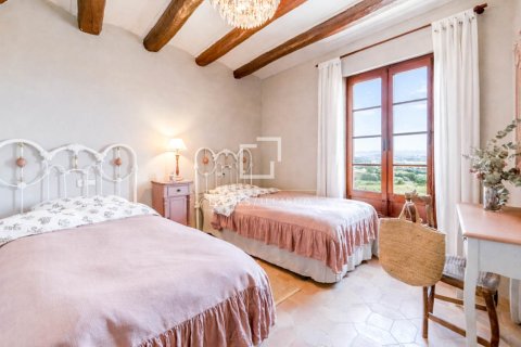 Finca myytävänä Sitges, Barcelona, Espanja, 8 makuuhuonetta, 712 m2 No. 192821 - kuva 22