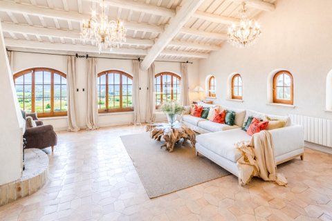Finca myytävänä Sitges, Barcelona, Espanja, 8 makuuhuonetta, 712 m2 No. 192821 - kuva 10