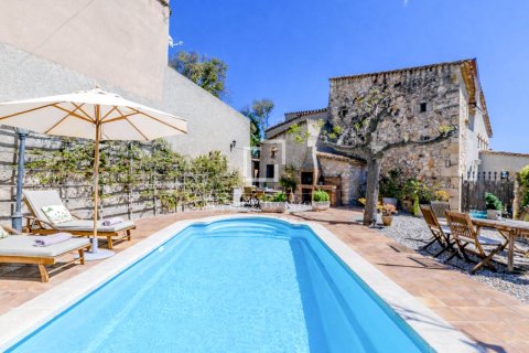 Finca myytävänä Sitges, Barcelona, Espanja, 8 makuuhuonetta, 712 m2 No. 192821 - kuva 2