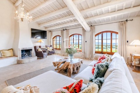 Finca myytävänä Sitges, Barcelona, Espanja, 8 makuuhuonetta, 712 m2 No. 192821 - kuva 9