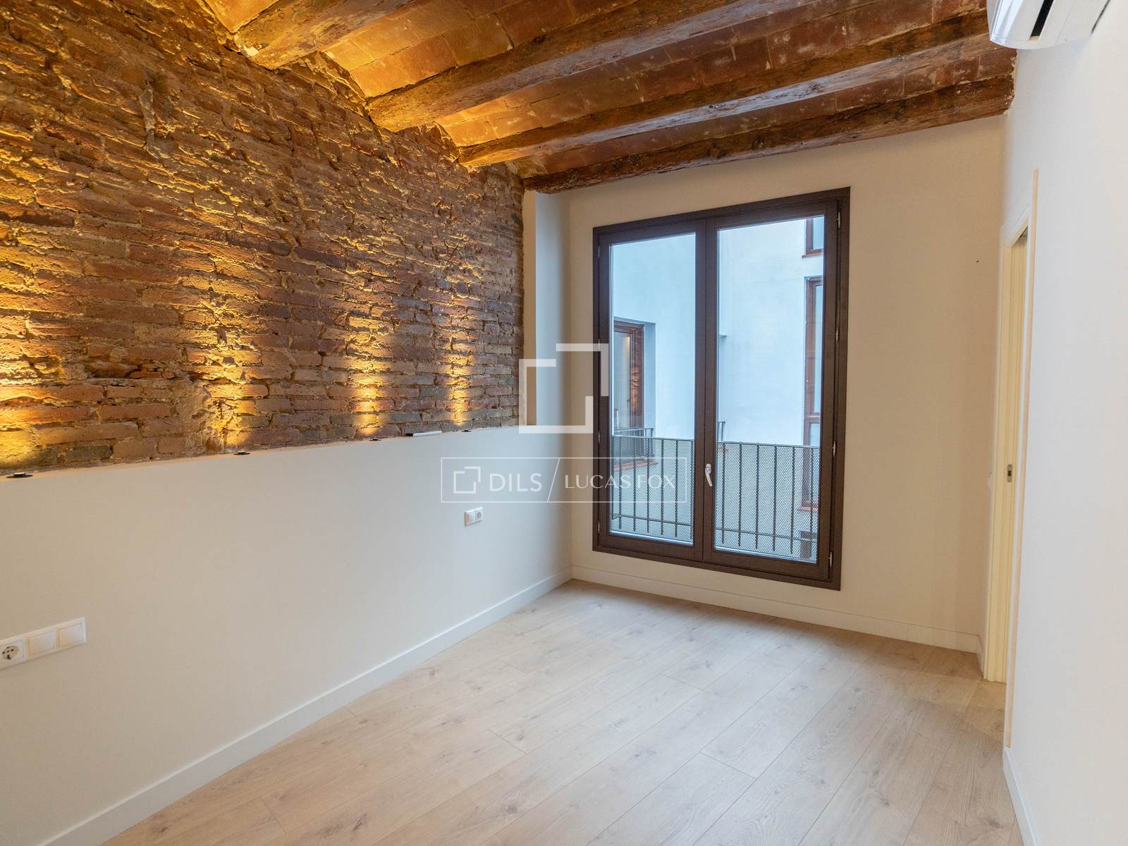 Huoneisto Barcelona, Espanja 2 makuuhuonetta, 83 m2 No. 192826