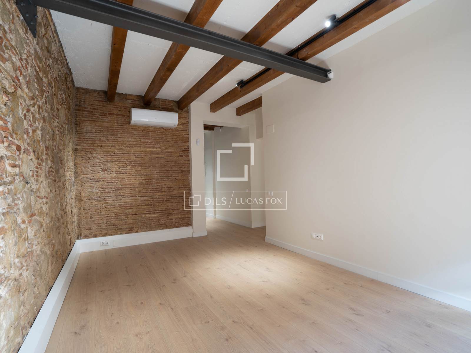 Huoneisto Barcelona, Espanja 2 makuuhuonetta, 83 m2 No. 192826