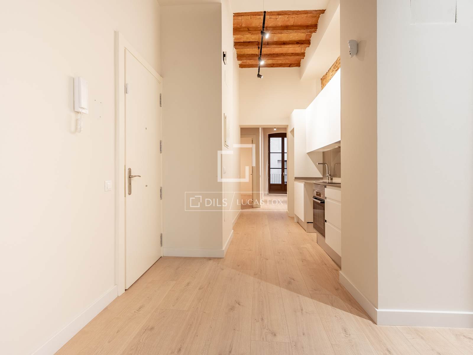 Huoneisto Barcelona, Espanja 2 makuuhuonetta, 83 m2 No. 192826