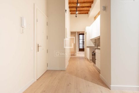 Продажа квартиры в Барселона, Испания 2 спальни, 83м2 №192826 - фото 26