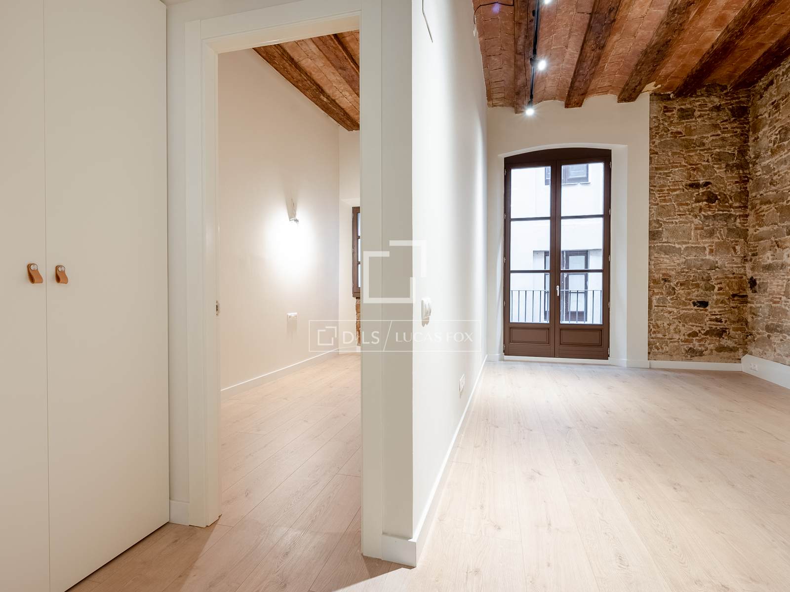 Huoneisto Barcelona, Espanja 2 makuuhuonetta, 83 m2 No. 192826