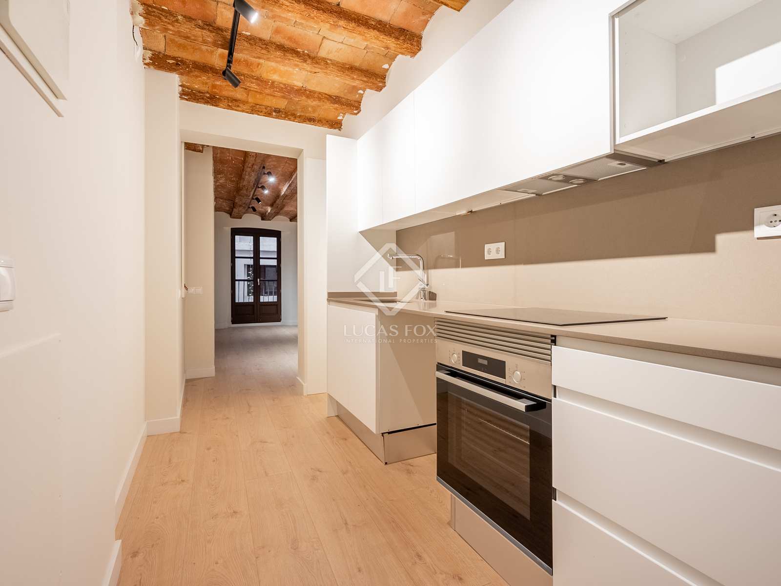 Huoneisto Barcelona, Espanja 2 makuuhuonetta, 83 m2 No. 192826