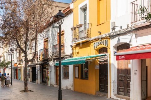 Huvila myytävänä Sant Cugat Del Valles, Barcelona, Espanja, 4 makuuhuonetta, 185 m2 No. 192822 - kuva 26