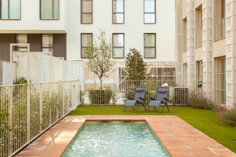 Huoneisto myytävänä Barcelona, Espanja, 2 makuuhuonetta, 88 m2 No. 192825 - kuva 9