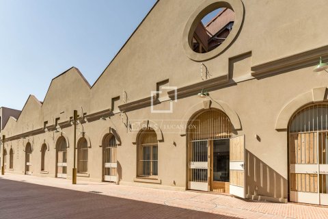 Huoneisto myytävänä Barcelona, Espanja, 2 makuuhuonetta, 88 m2 No. 192825 - kuva 26