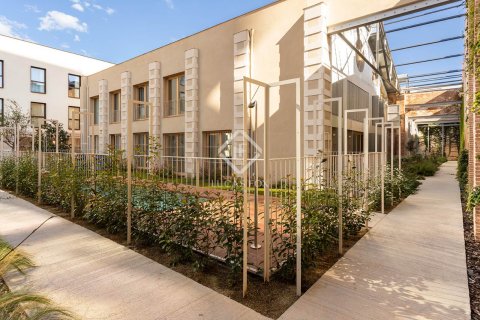 Huoneisto myytävänä Barcelona, Espanja, 2 makuuhuonetta, 88 m2 No. 192825 - kuva 18