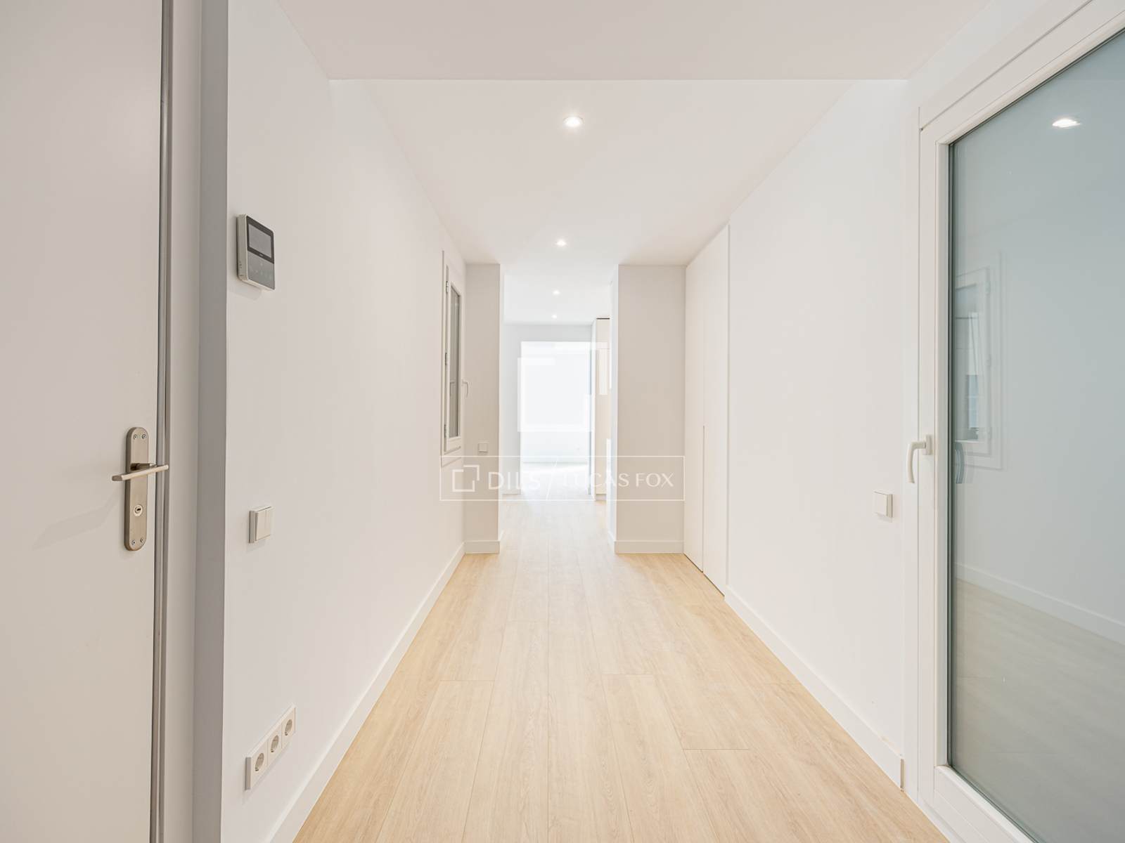 Apartament w Barcelona, Hiszpania 5 sypialni, 134 mkw. nr 192824
