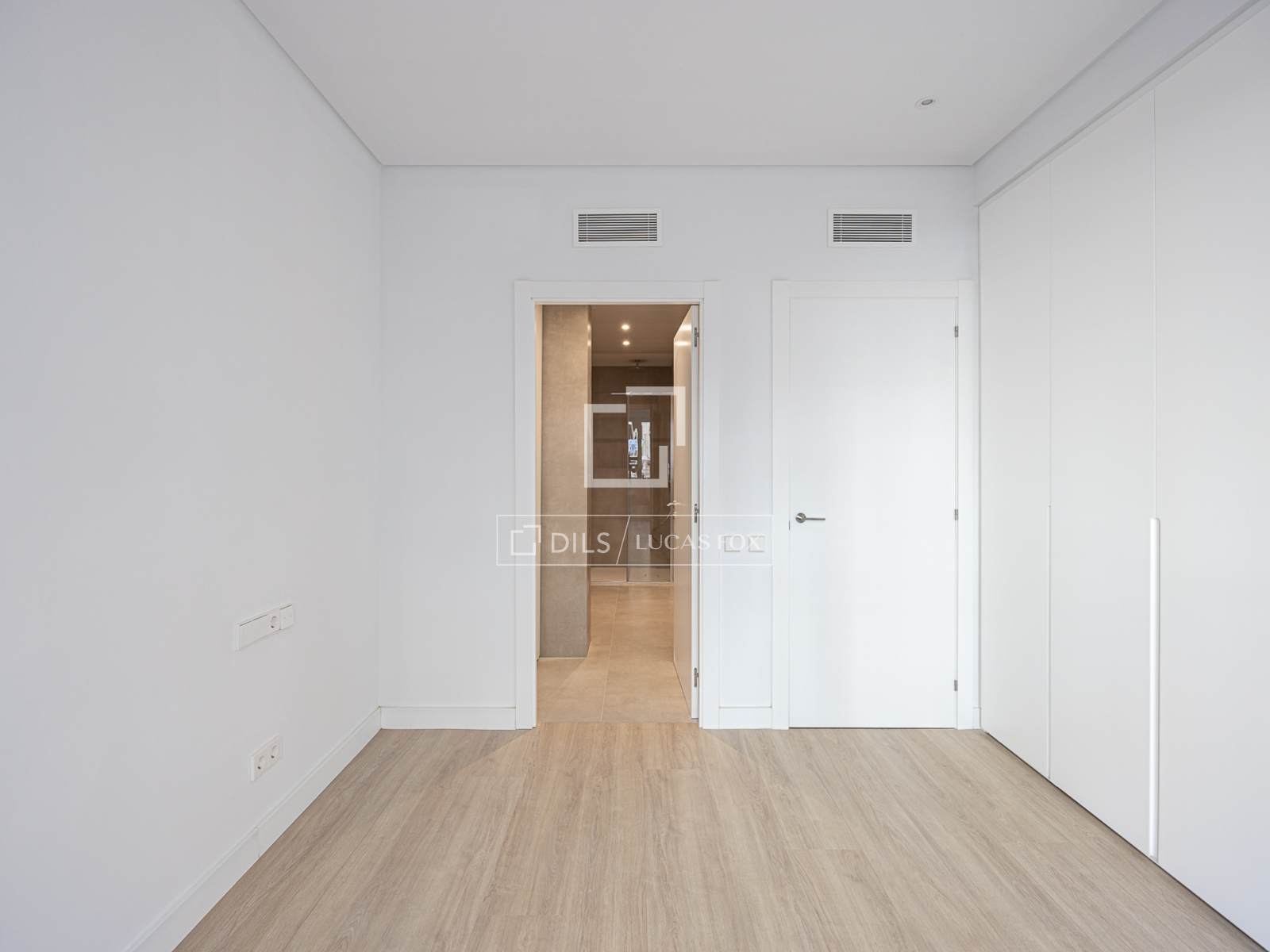 Apartament w Barcelona, Hiszpania 5 sypialni, 134 mkw. nr 192824