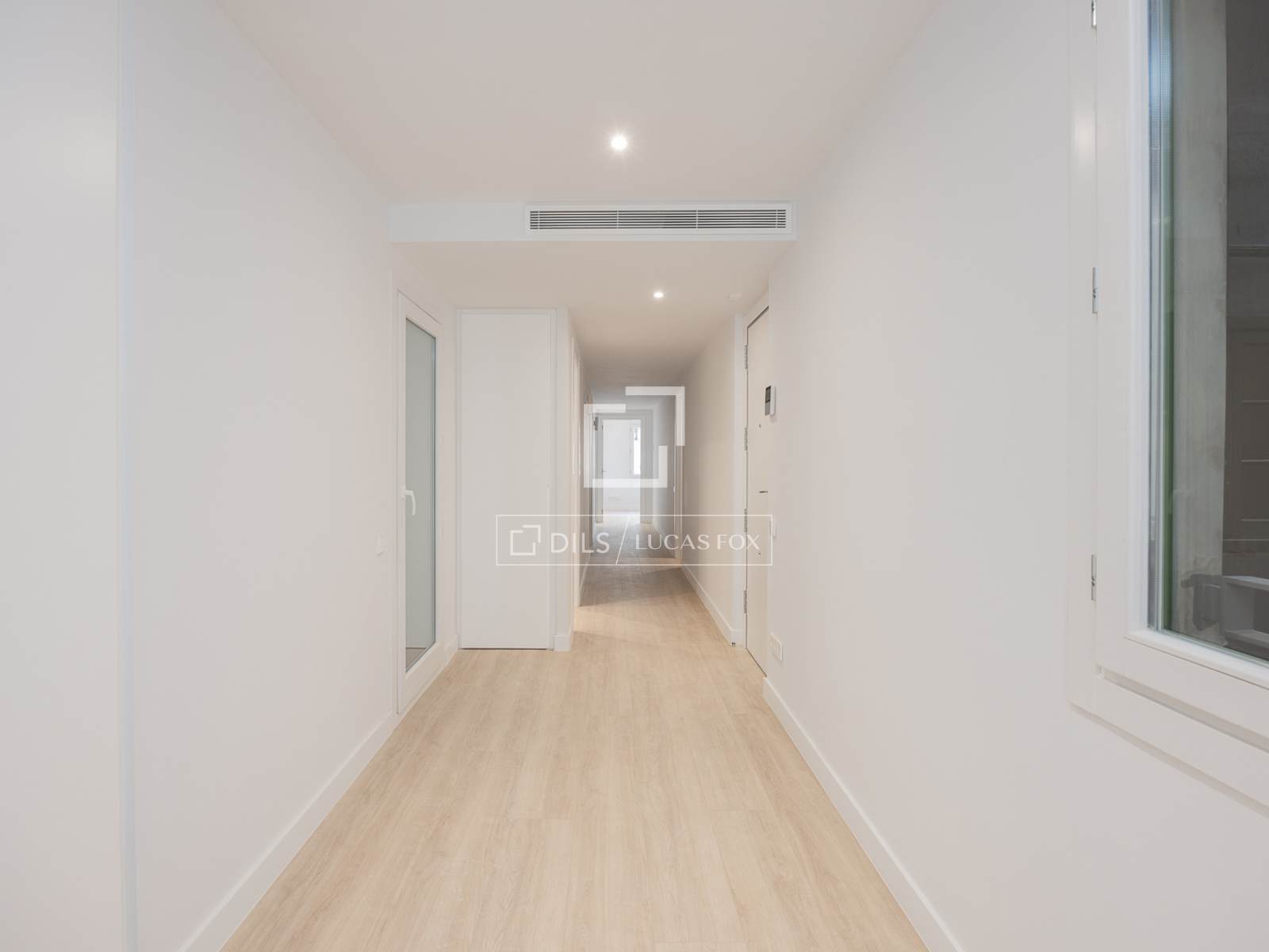 Apartament w Barcelona, Hiszpania 5 sypialni, 134 mkw. nr 192824