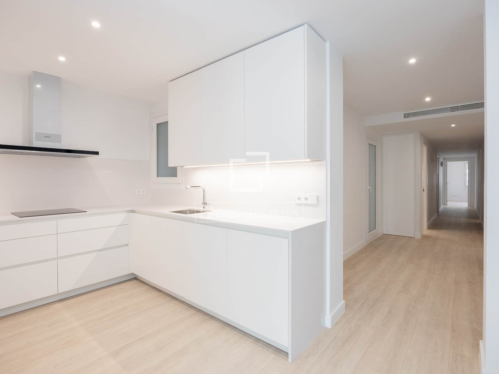 Apartament w Barcelona, Hiszpania 5 sypialni, 134 mkw. nr 192824
