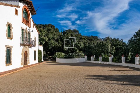 Finca myytävänä Argentona, Barcelona, Espanja, 10 makuuhuonetta, 720 m2 No. 192823 - kuva 3