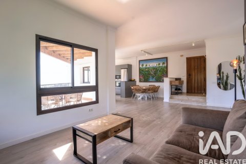 Talo vuokrattavana Frigiliana, Malaga, Espanja, 4 makuuhuonetta, 185 m2 No. 152245 - kuva 2