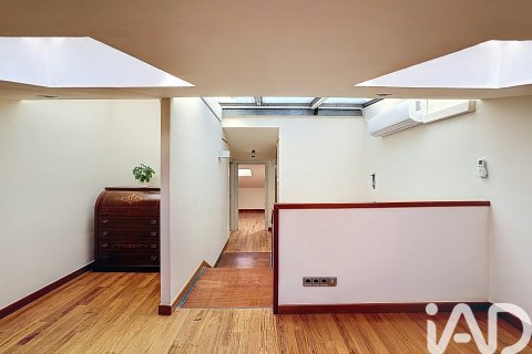 Talo vuokrattavana Alella, Barcelona, Espanja, 4 makuuhuonetta, 194 m2 No. 152244 - kuva 15