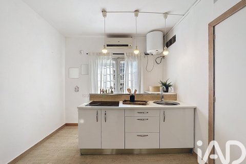 Māja īrēšanai Alella, Barcelona, Spānijā 4 istabas, 194 m2 Nr. 152244 - attēls 27