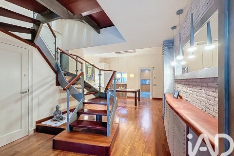 Māja īrēšanai Alella, Barcelona, Spānijā 4 istabas, 194 m2 Nr. 152244 - attēls 24